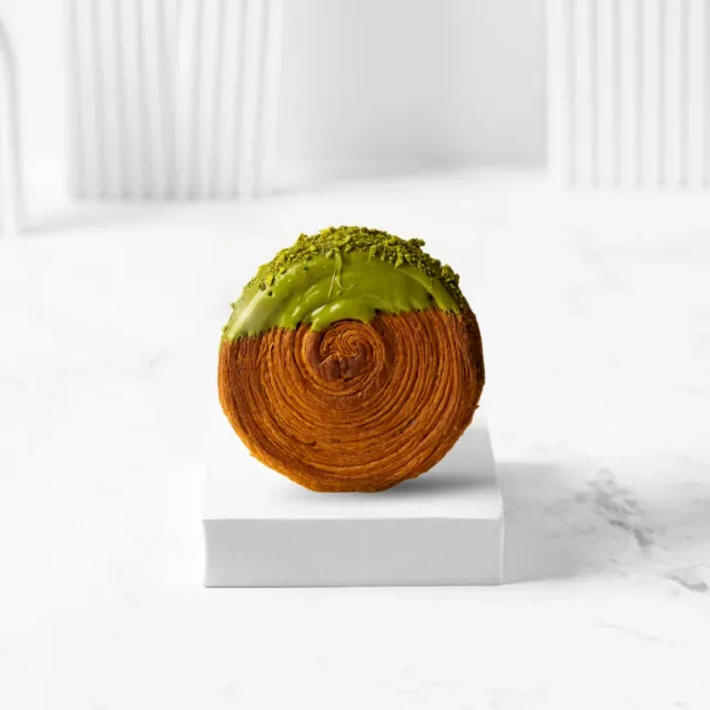 رۆڵا نیویۆرک ب فستەقێ